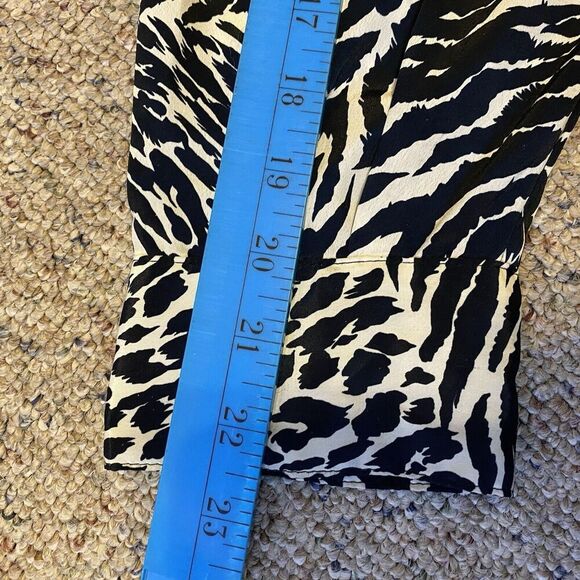 VTG 80s JORDAN WOMAN BUTTON UP SHIRT SIZE 9/10 BLACK WITH LEOPARD PRINT SILKY - Picture 3 of 11